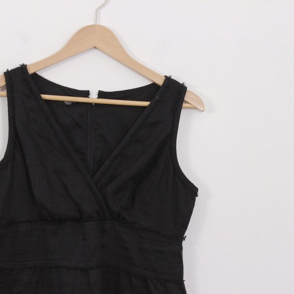 *Talbots Black V Neck Dress - Picture 3 of 4